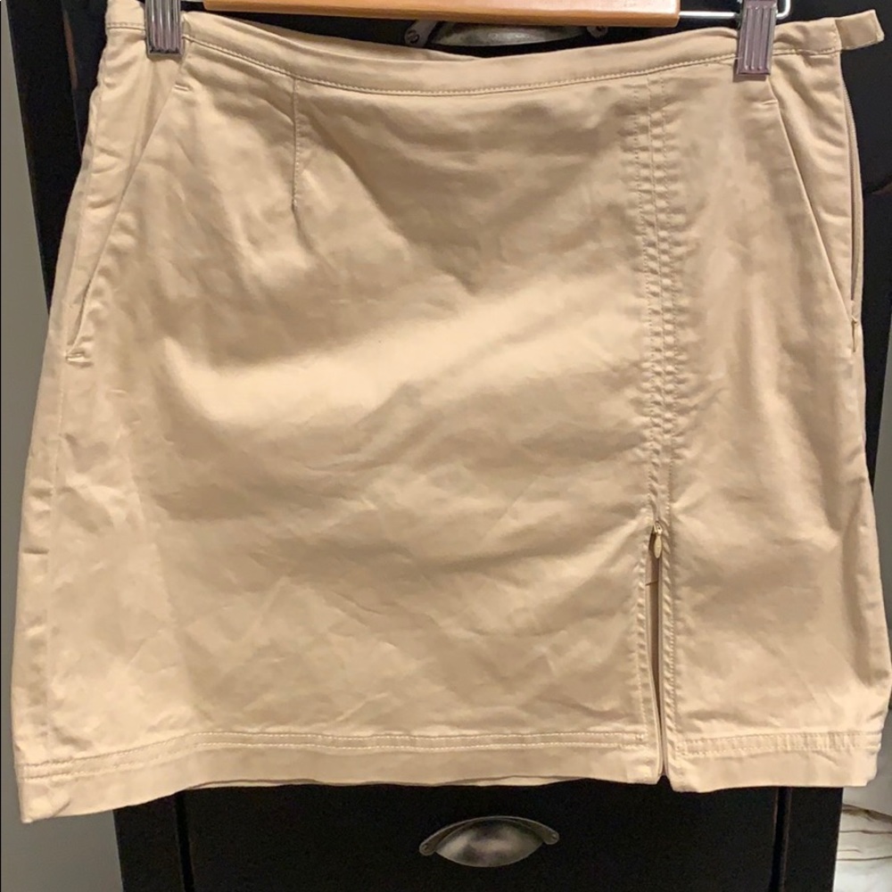 Skort. Golf skirt.  Tommy Hilfiger size 2